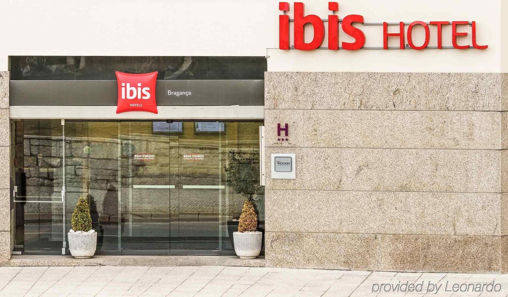 Hotel Ibis Braganca Exterior photo